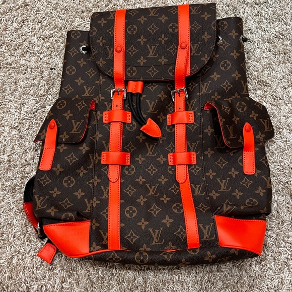 Louis Vuitton Christopher MM - Picture 7 of 8